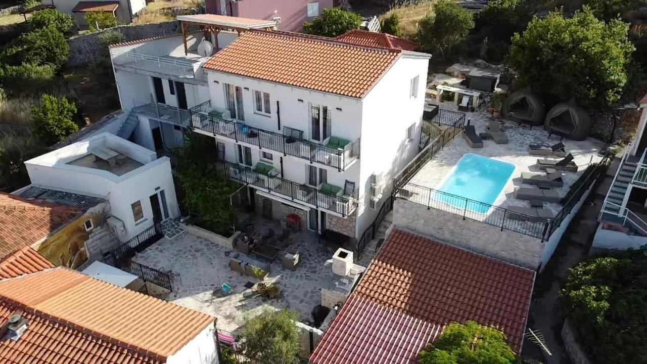 Tisno Resort Esterno foto